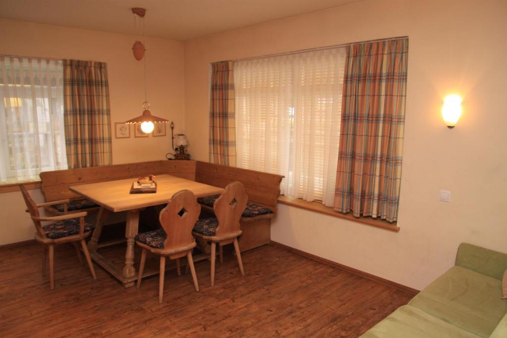 Appartements Reiterhaus Wagrain Bilik gambar